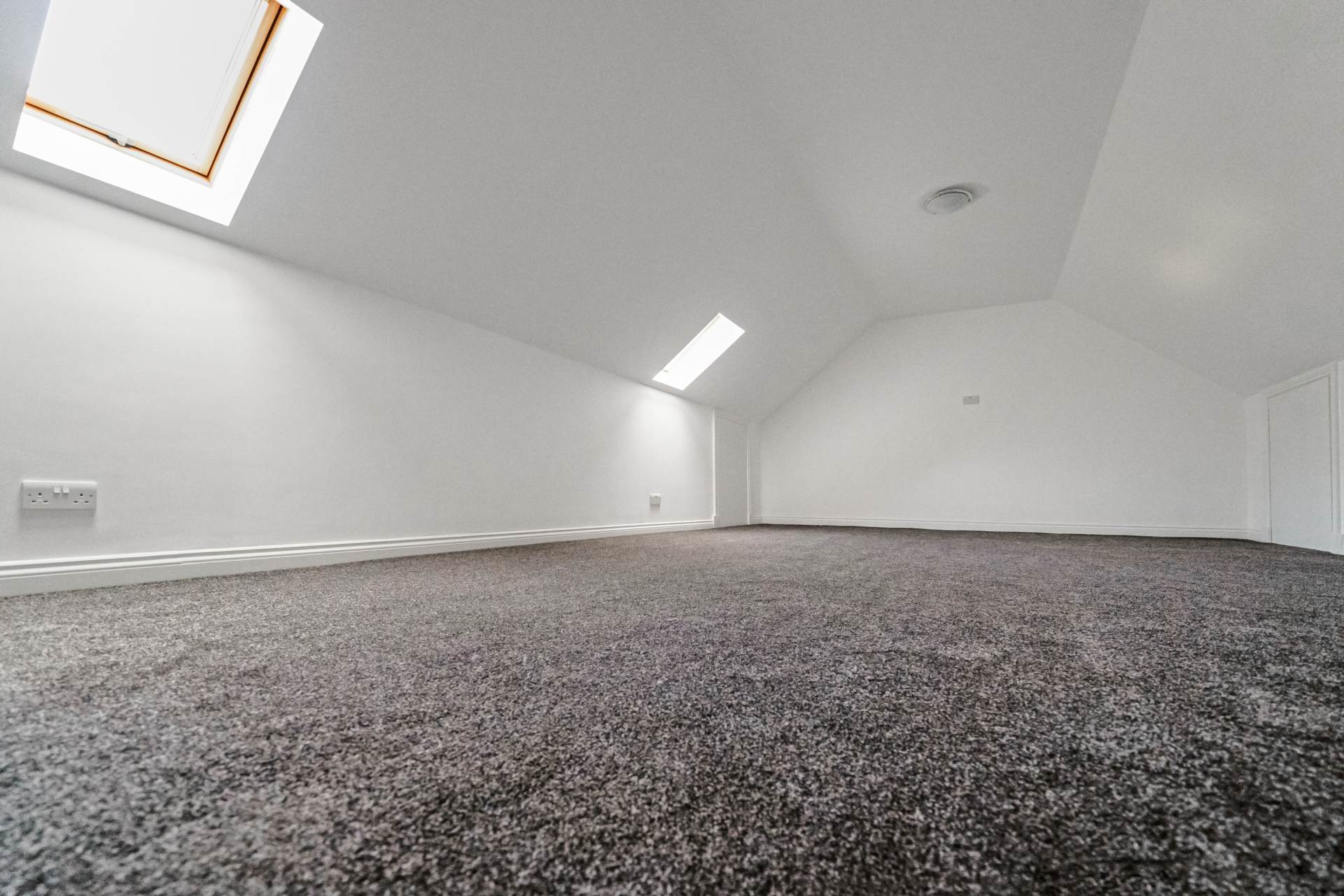 Fulwood Avenue, Linwood, Image 15