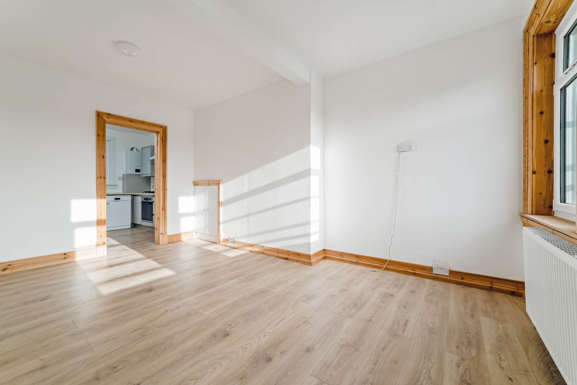 Fulwood Avenue, Linwood, Image 2
