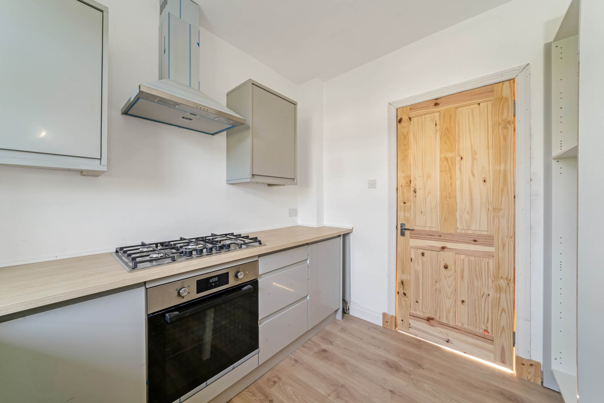 Fulwood Avenue, Linwood, Image 5