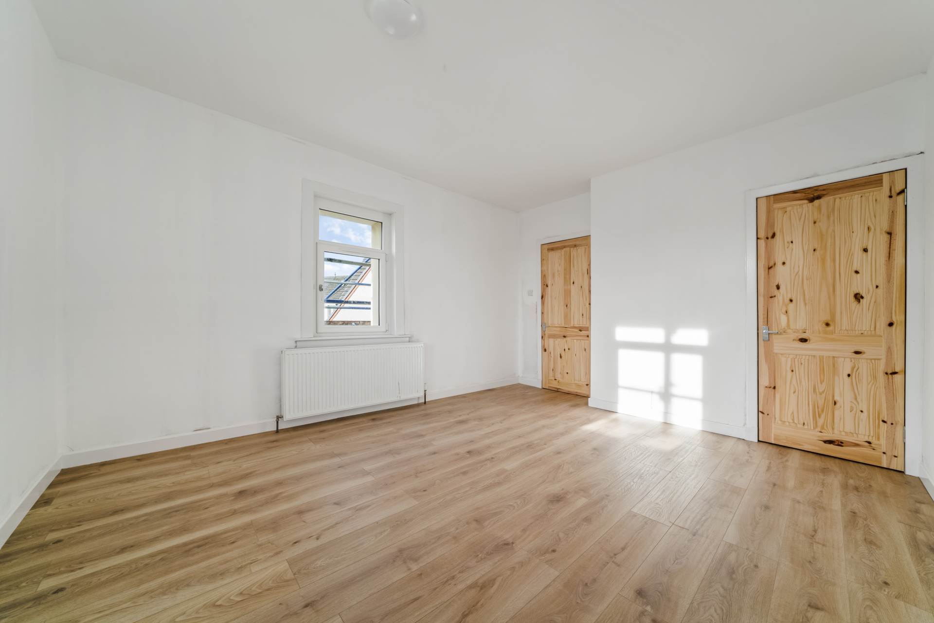 Fulwood Avenue, Linwood, Image 8