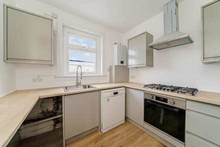 Fulwood Avenue, Linwood, Image 3