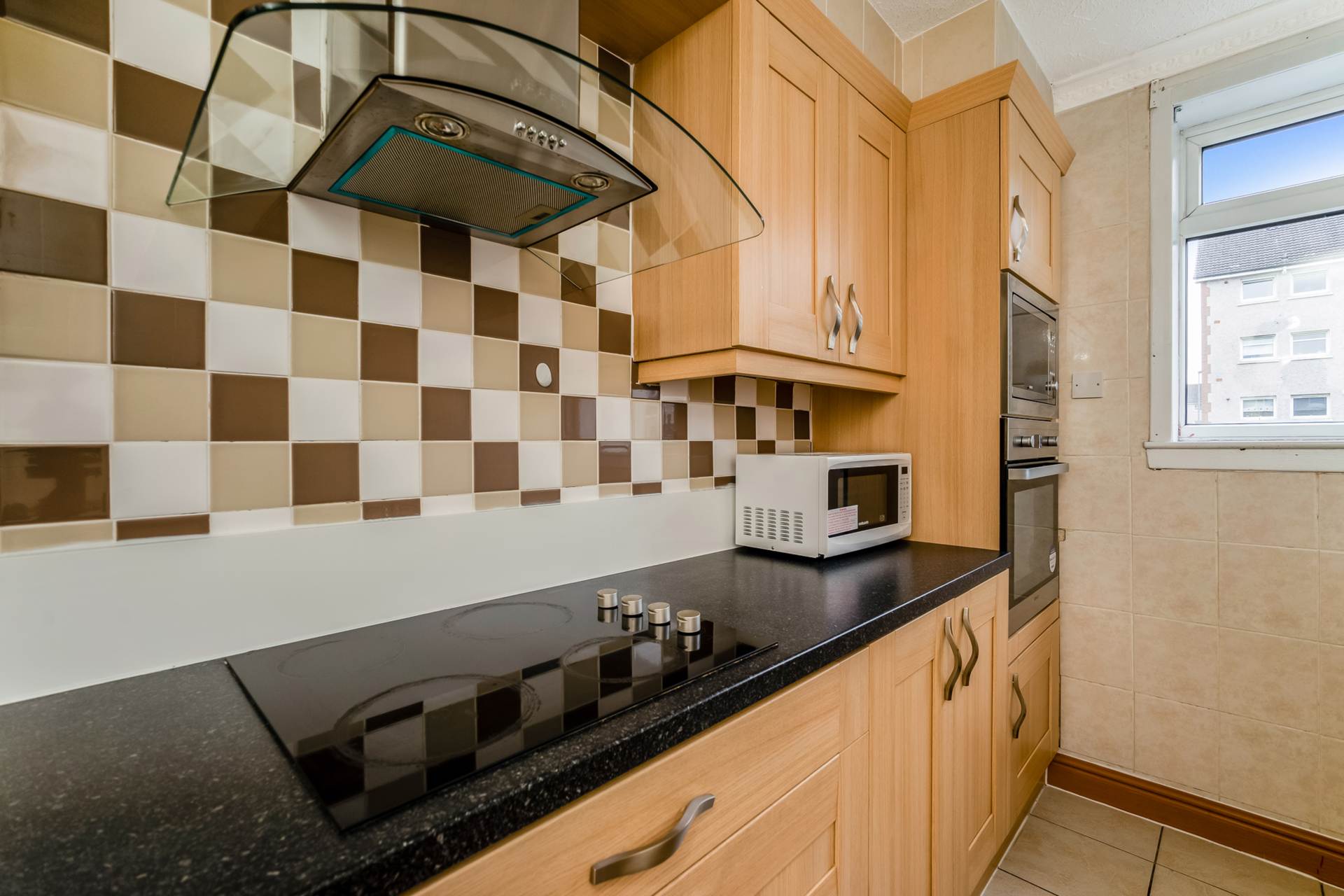 Mossvale Walk, Glasgow, Image 6