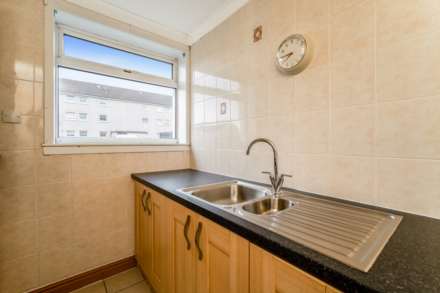 Mossvale Walk, Glasgow, Image 7