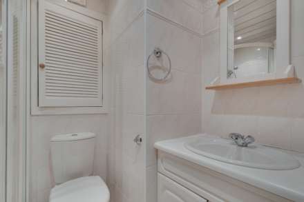 Nursery Grove, Kilmacolm, Image 13