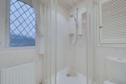 Nursery Grove, Kilmacolm, Image 14