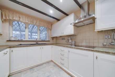 Nursery Grove, Kilmacolm, Image 8