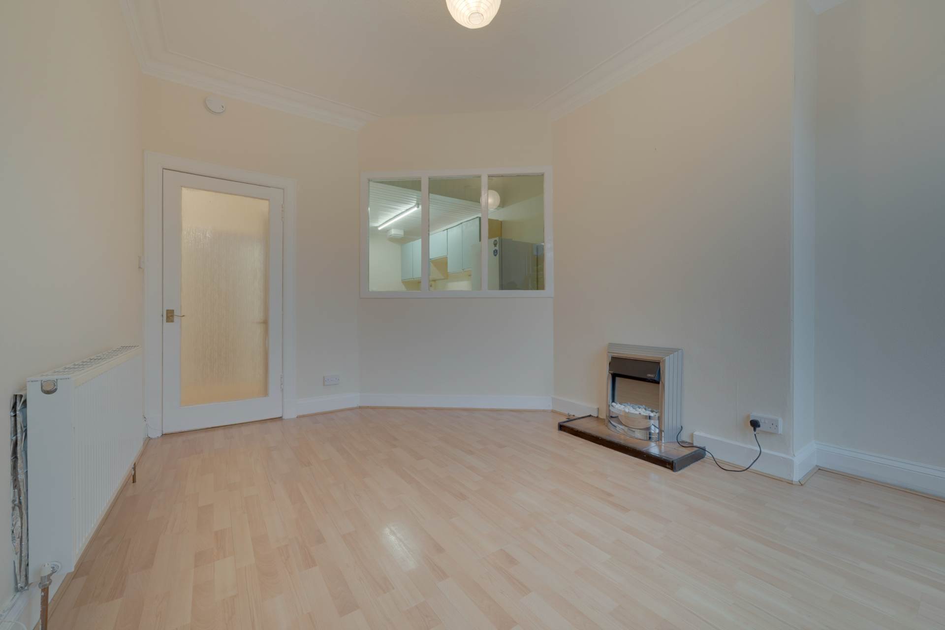 Glenburn Place, Kilmacolm, Image 4