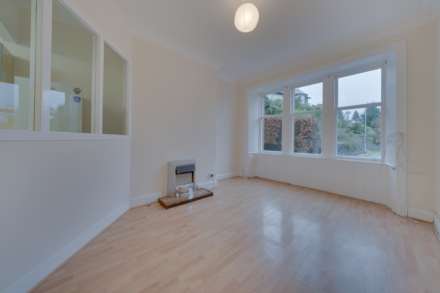 Glenburn Place, Kilmacolm, Image 2