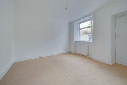 Burnside Terrace, Easwald Bank, Kilbarchan, Image 6