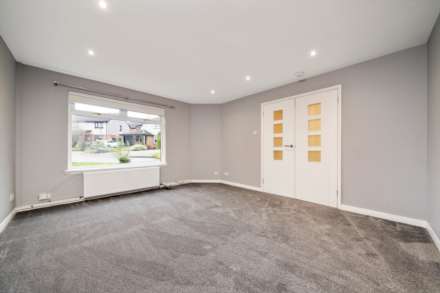 Springfield Park, Johnstone, Image 2