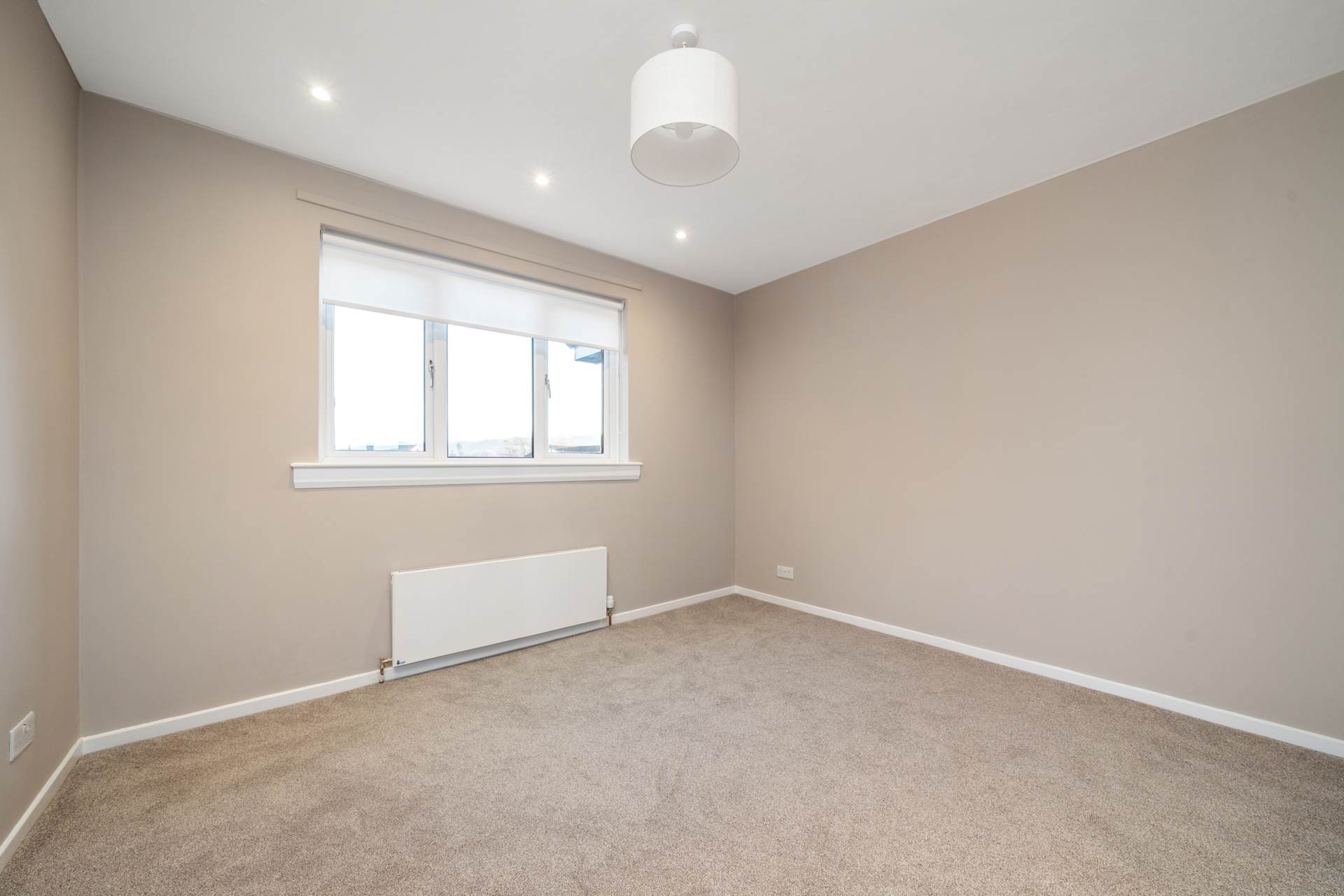 Thorndene, Elderslie, Image 18