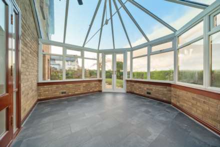 Thorndene, Elderslie, Image 6