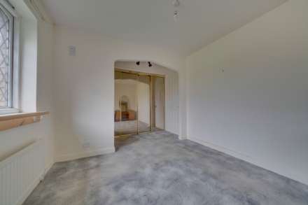 Victoria Gardens, Kilmacolm, Image 10