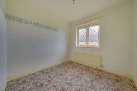 Victoria Gardens, Kilmacolm, Image 14