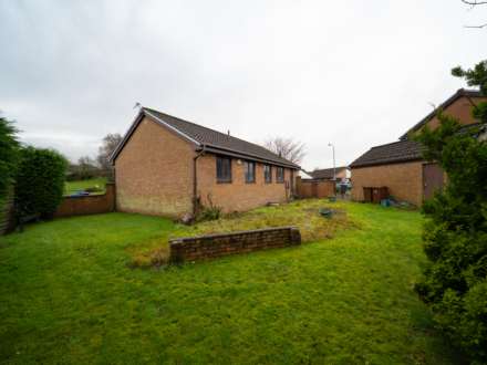 Victoria Gardens, Kilmacolm, Image 16