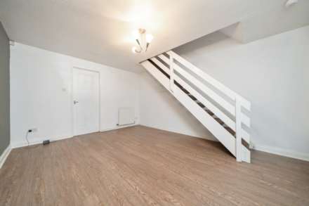 Denholm Way, Beith, Image 3