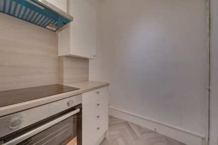 Queen Street, Paisley, Image 10