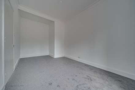 Queen Street, Paisley, Image 7