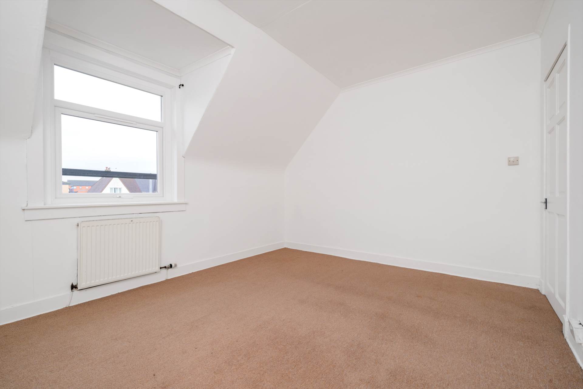 Fulwood Avenue, Linwood, Image 7