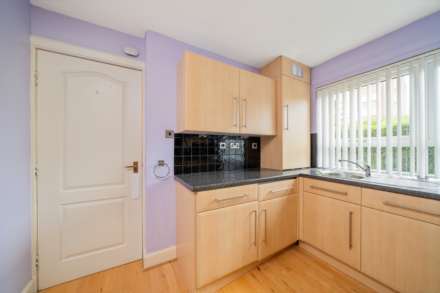 Whitelea Court, Kilmacolm, Image 5