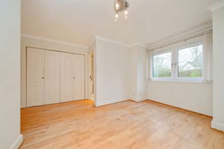 Whitelea Court, Kilmacolm, Image 6