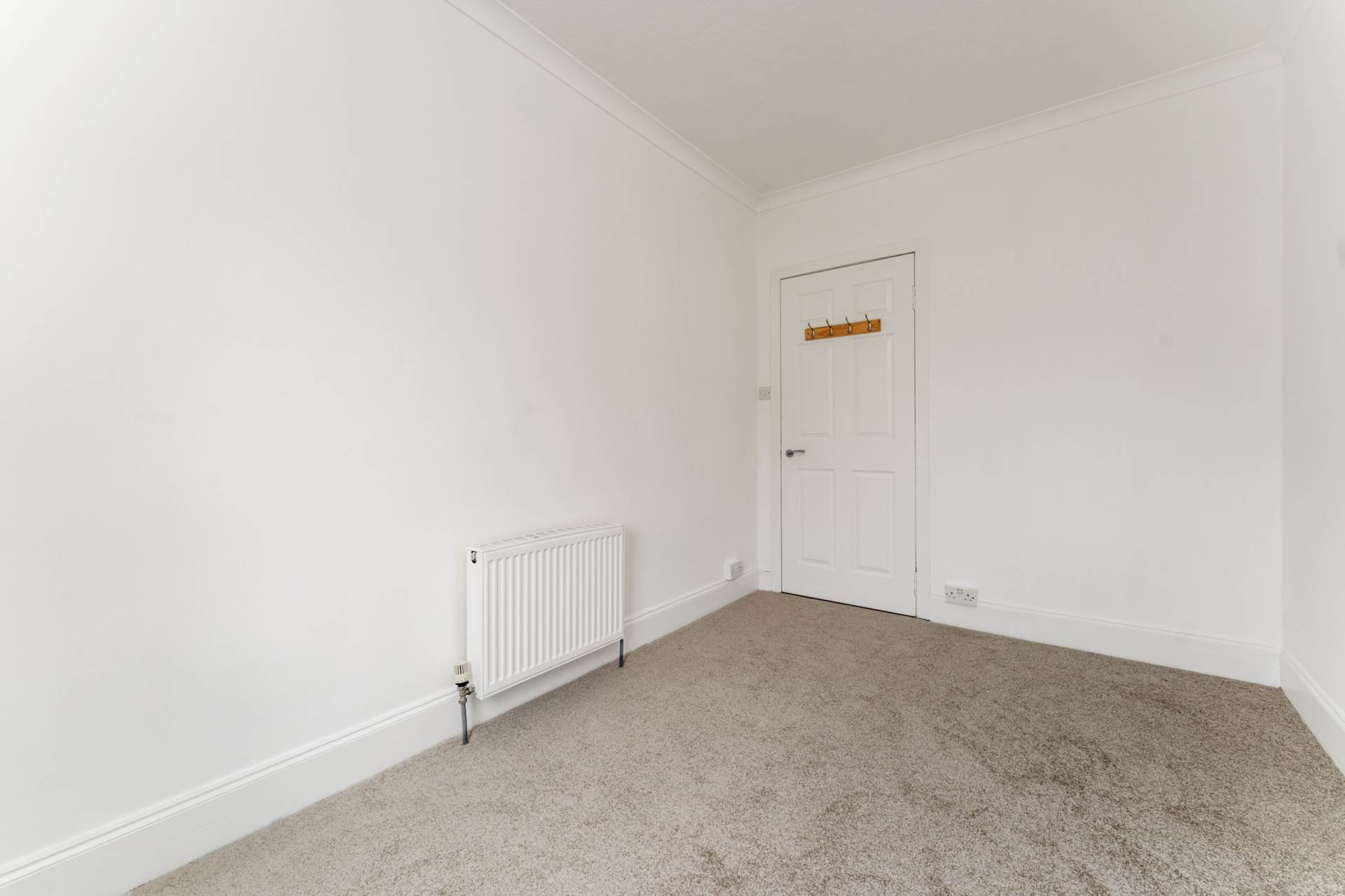 Calderpark Street, Lochwinnoch, Image 14