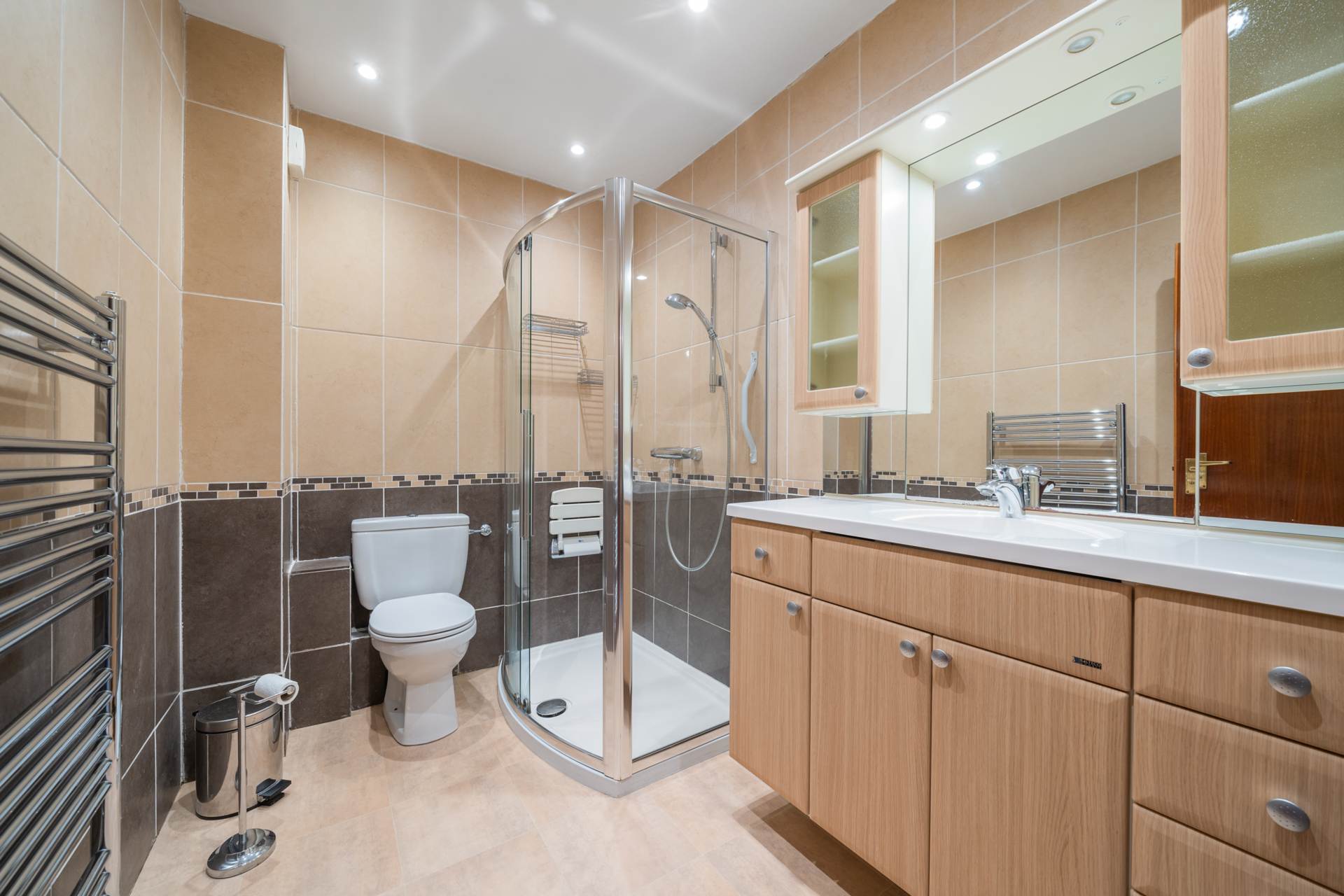 Glencairn Court, High Street, Kilmacolm, Image 10