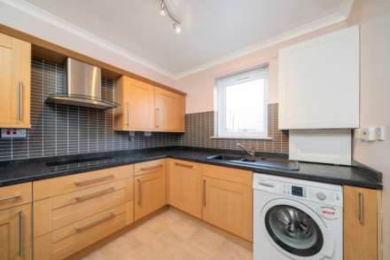 Glencairn Court, High Street, Kilmacolm, Image 4