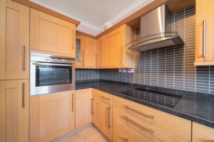 Glencairn Court, High Street, Kilmacolm, Image 5