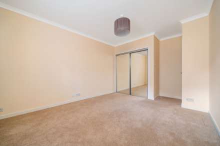 Glencairn Court, High Street, Kilmacolm, Image 7