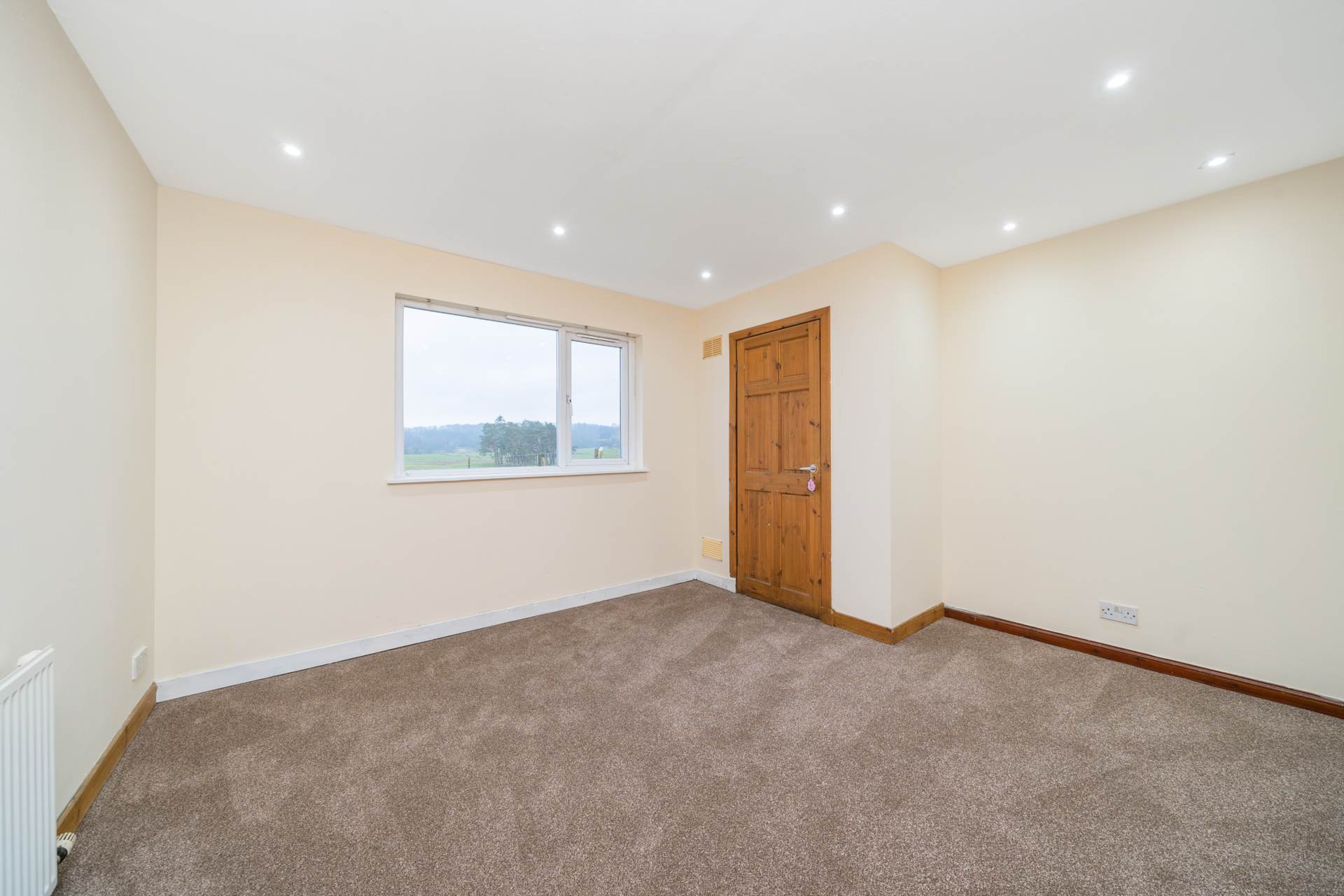 Craigbet Road, Quarriers Village, Image 8