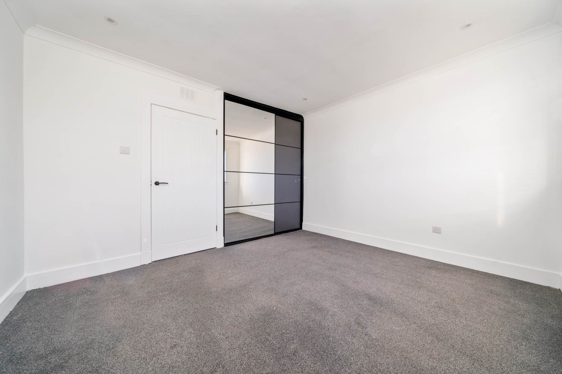 Spey Place, Johnstone, Image 8