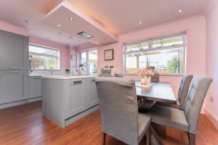 Anderson Road, Bishopton, Image 4