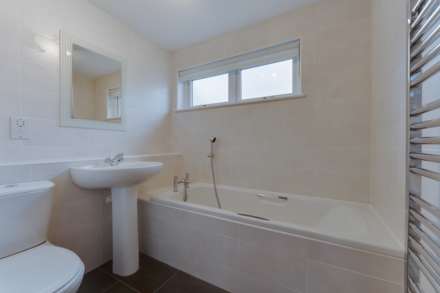 Oldhall Drive, Kilmacolm, Image 17