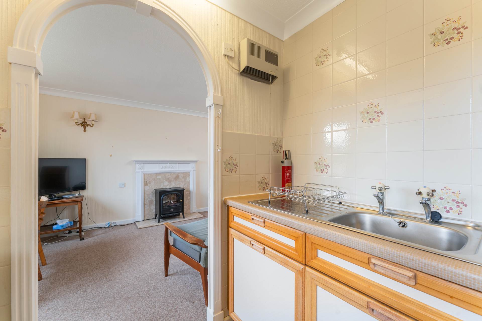 Elphinstone Court, Kilmacolm, Image 6