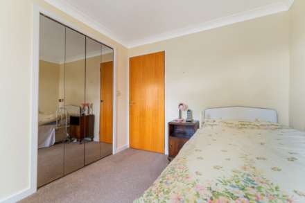 Elphinstone Court, Kilmacolm, Image 9