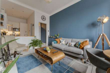 Braeside Street, Glasgow, Image 4