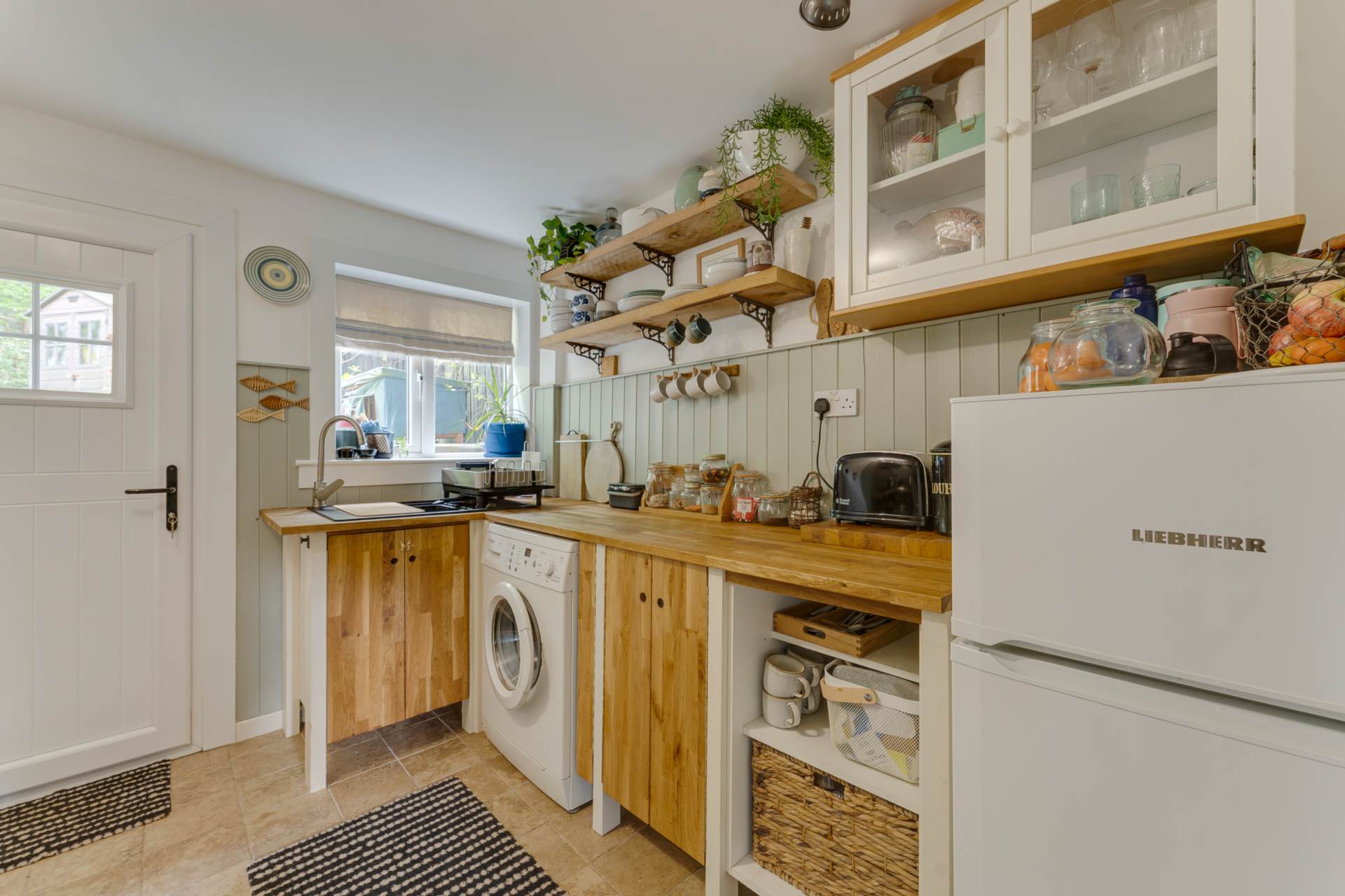 Leperstone Avenue, Kilmacolm, Image 7