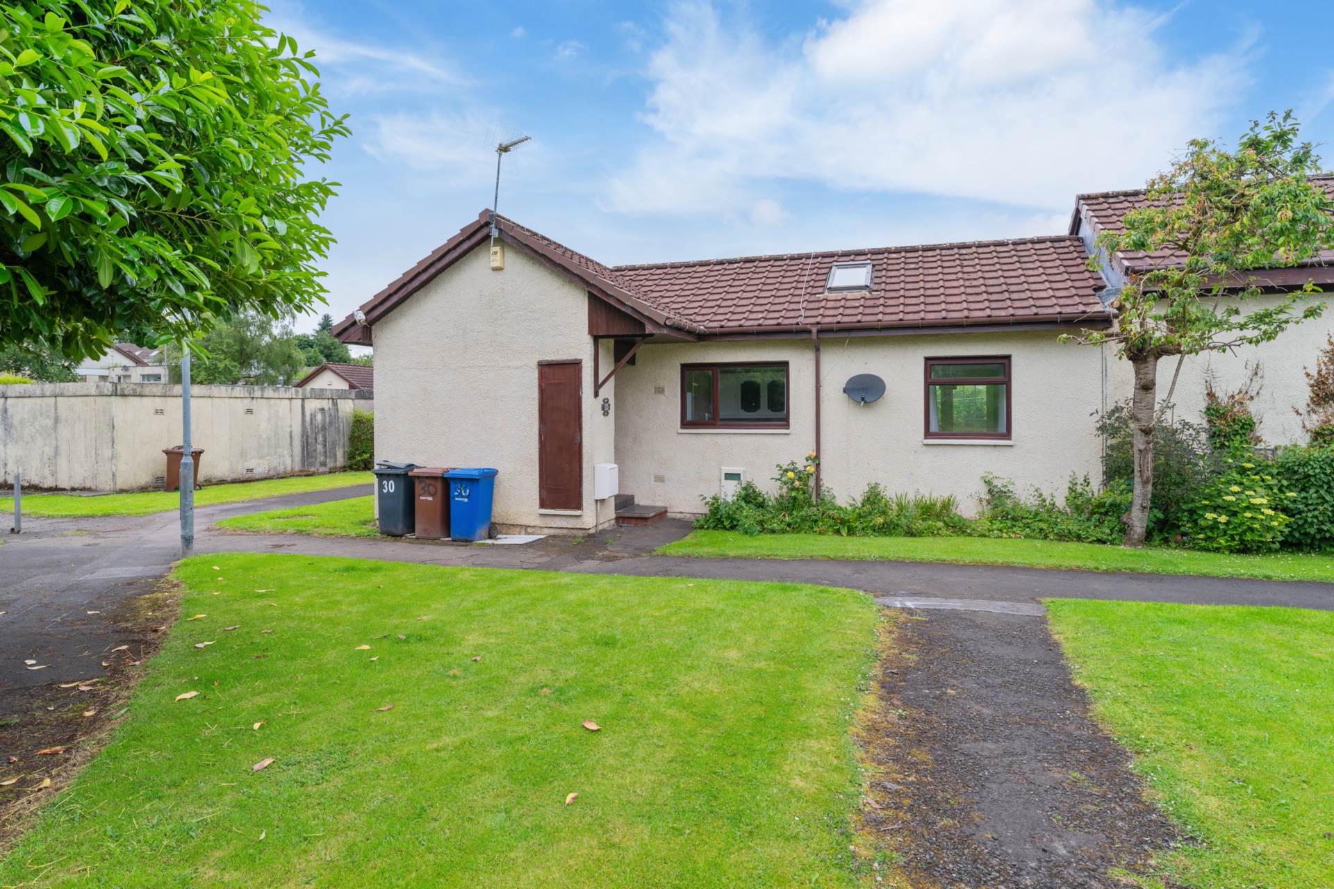 Corlic Way, Kilmacolm, Image 1