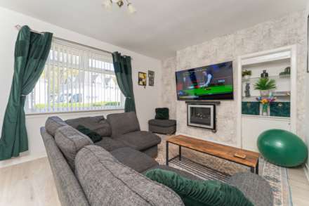 Beardmore Cottages, Inchinnan, Image 2