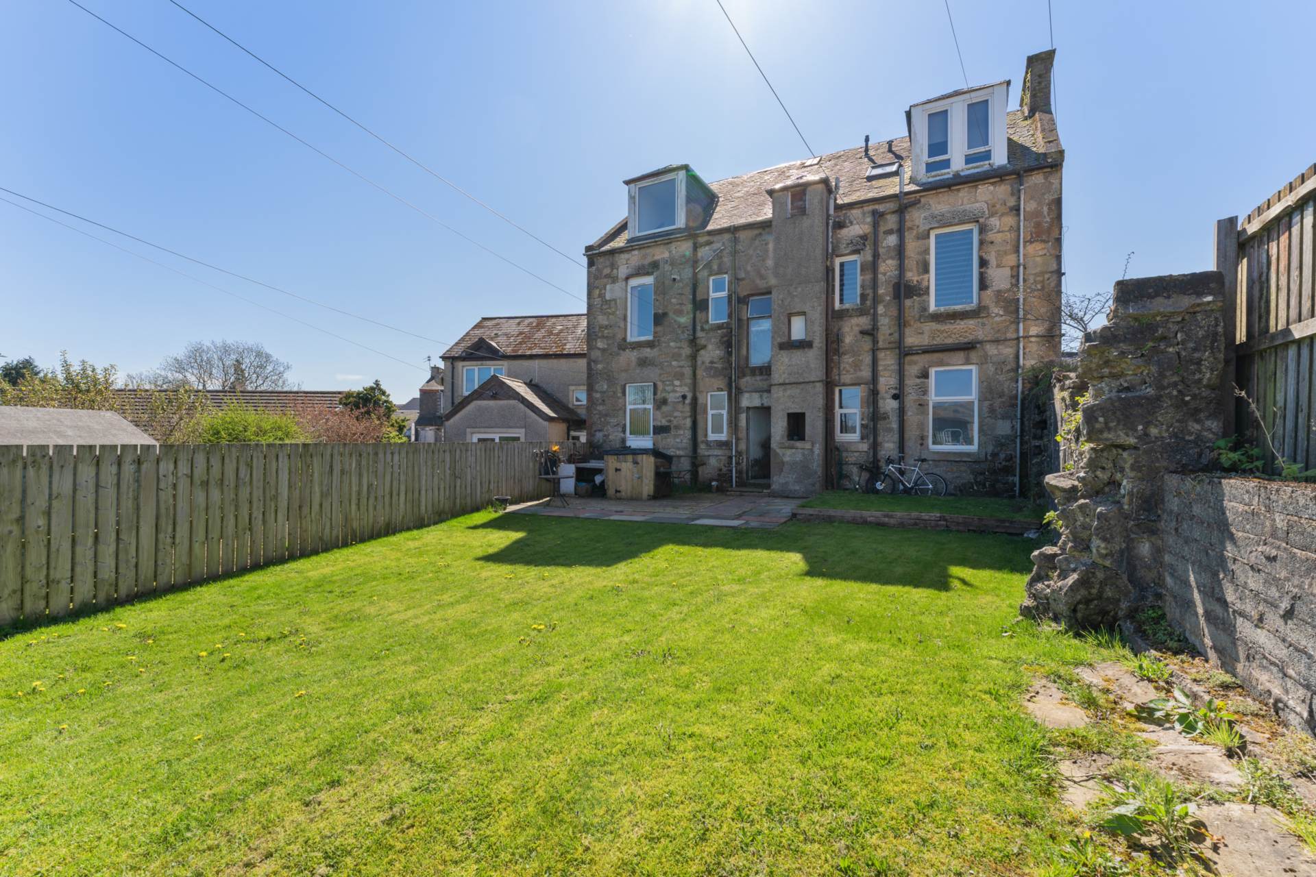 School Wynd, Kilbirnie, Image 10