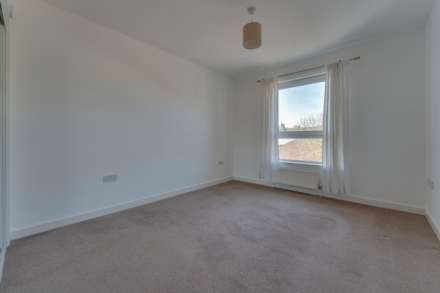 Kelvinhaugh Street, Glasgow, Image 11