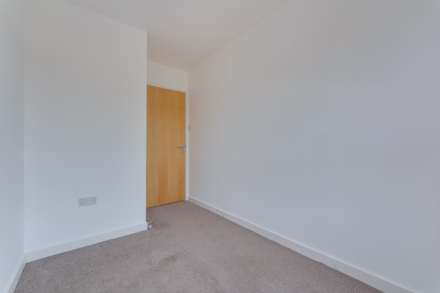 Kelvinhaugh Street, Glasgow, Image 14