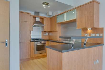 Kelvinhaugh Street, Glasgow, Image 5