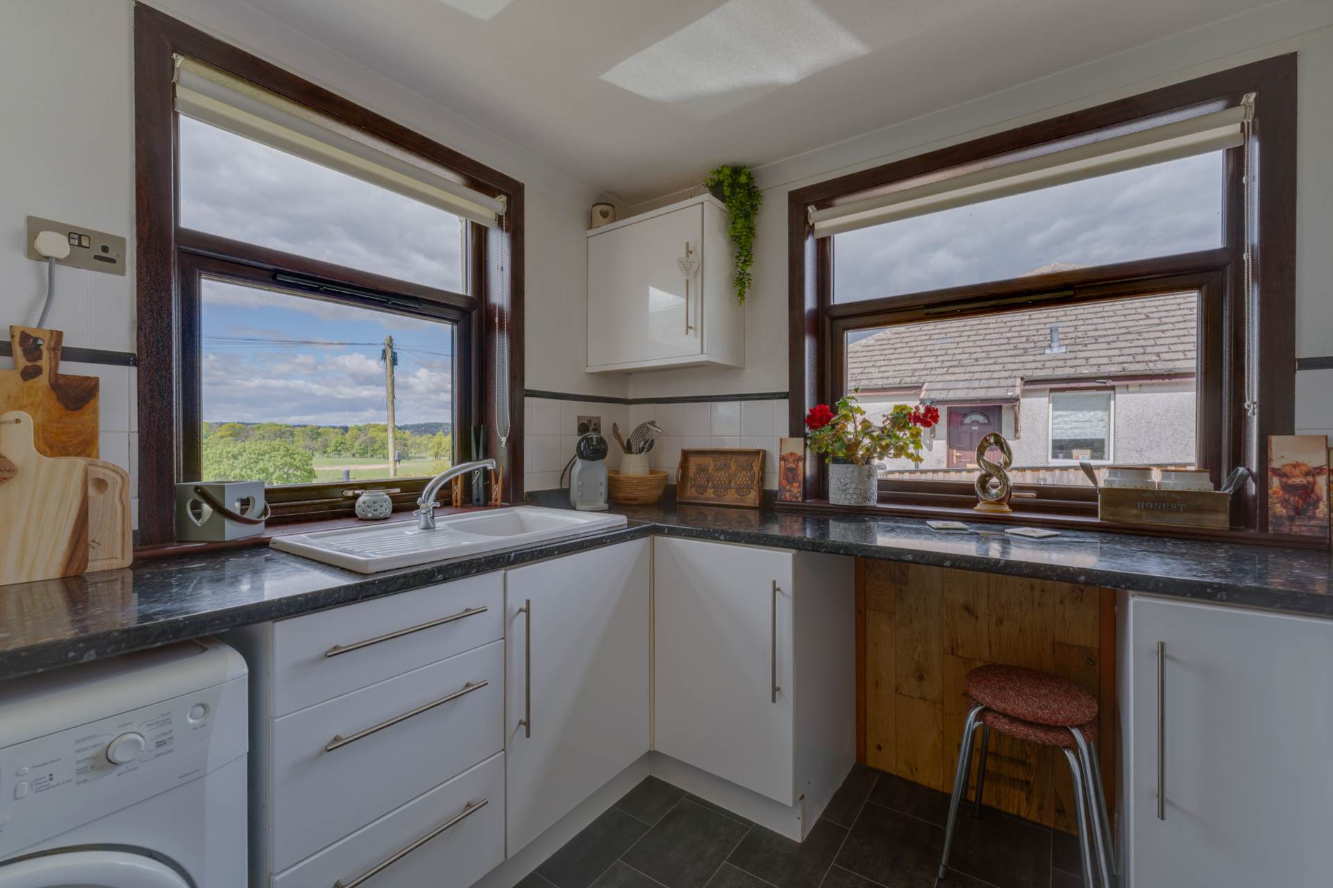 Hattrick Cottage, Craigbet Road, Quarrier's Village, Image 7