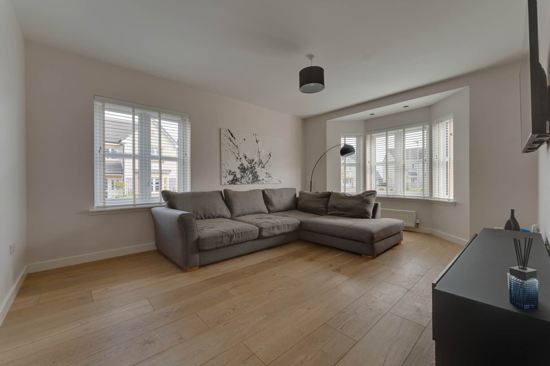 Duncolm View, Glasgow, Image 2