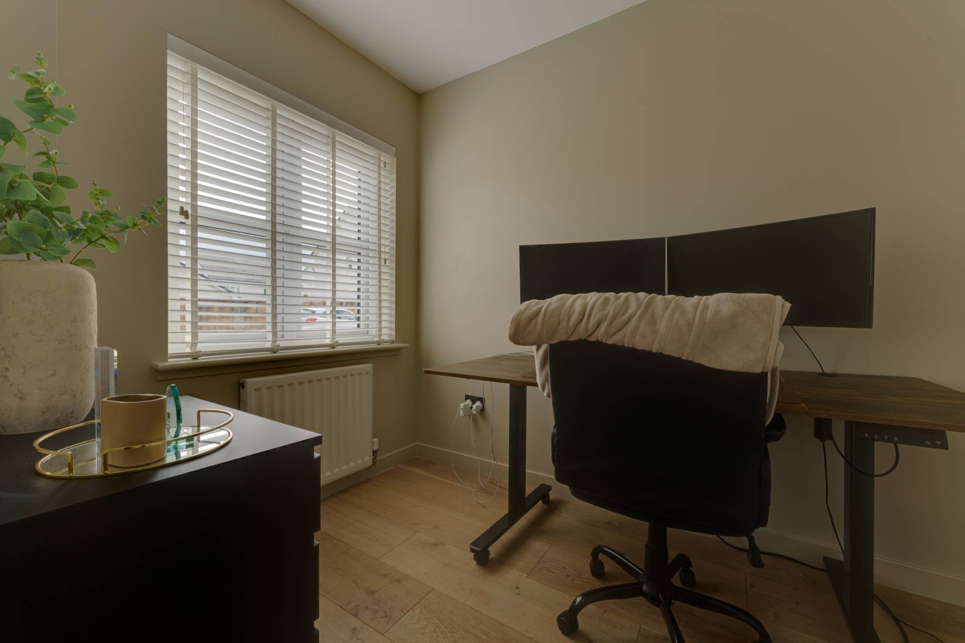 Duncolm View, Glasgow, Image 9