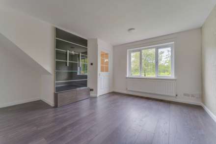 Candren Road, Paisley, Image 2