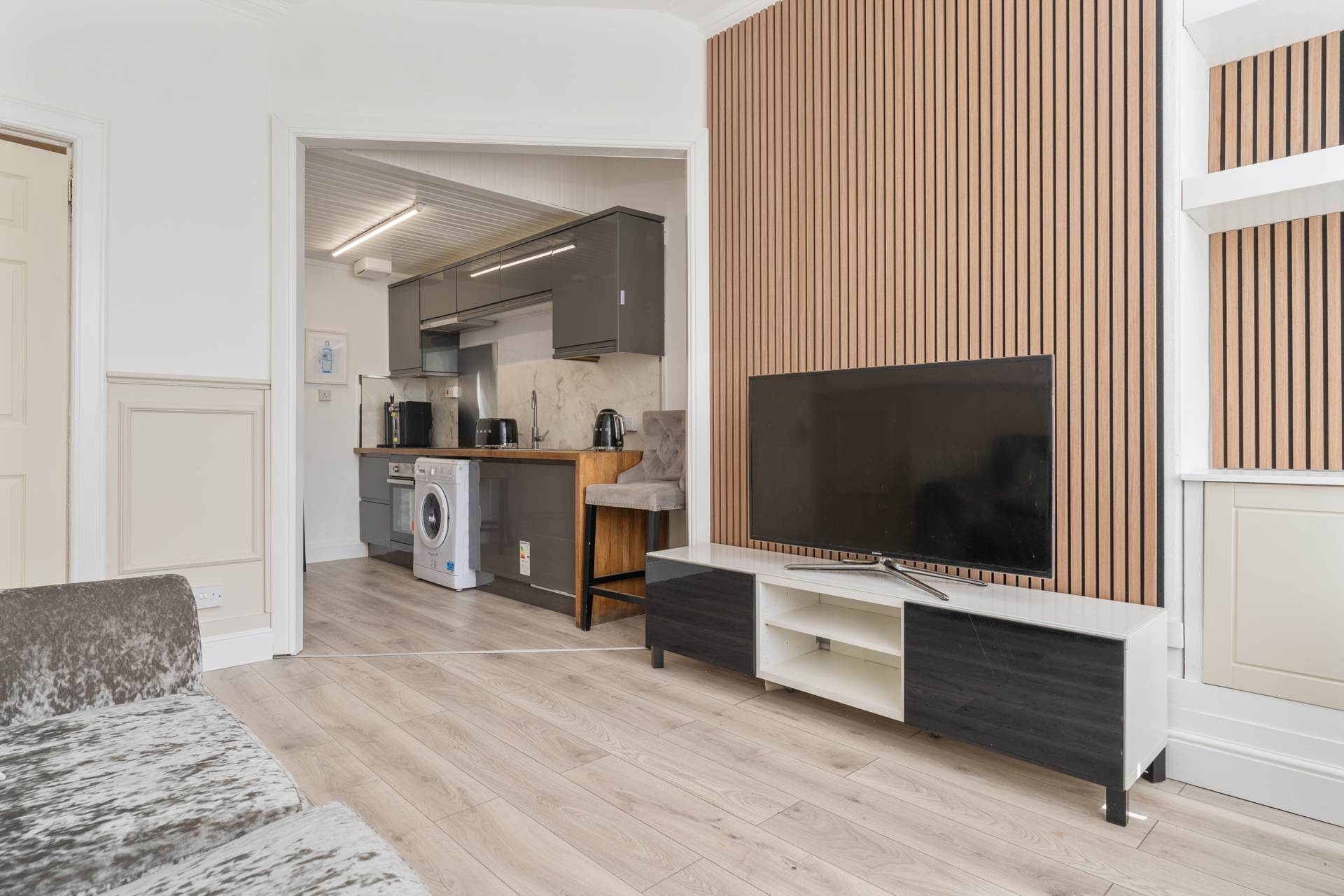 Glenburn Place, Kilmacolm, Image 4