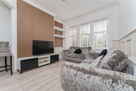 Glenburn Place, Kilmacolm, Image 2